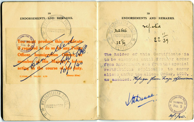 Walter Igersheimer’s Refugee from Nazi Oppression certificate.